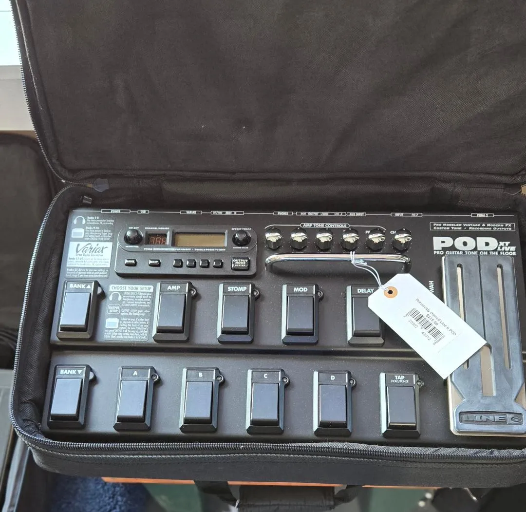 Previously Owned Line 6 POD XT Live Pedal Processor